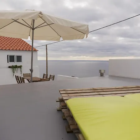 Terrace House Semesterbostad *