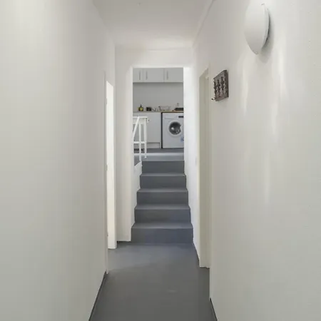 Terrace House Semesterbostad Água de Alto